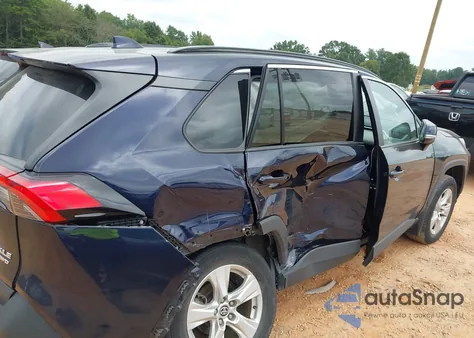 2021 Toyota Rav4 Xle from USA, damaged, VIN 2T3P1RFV0MW182254